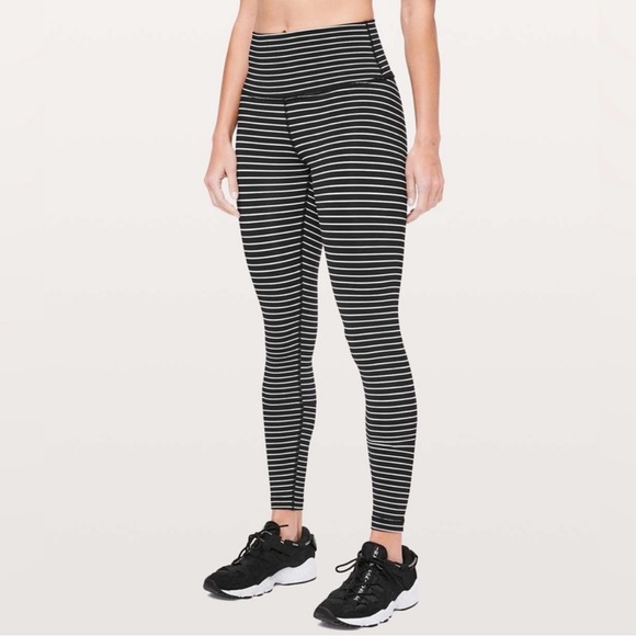 Lululemon Wunder Under High-Rise Tight 25" *Luxtreme
Hype Stripe Black W… - Picture 4 of 16